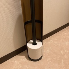 トイレットペーパースタンドの画像