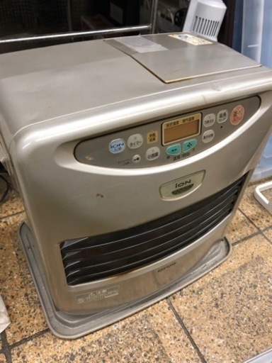 CORONA 石油ファンヒーター　7.2L 大容量　値下げ