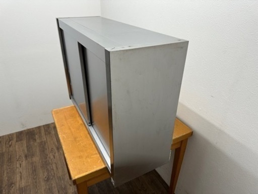 業務用　ＳＩＮＫＯ　ステンレス　吊戸棚　吊り棚　収納棚　W９００ｘＤ３００ｘＨ６００ｍｍ　店舗　飲食店　厨房