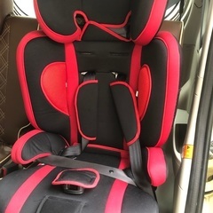 車用ジュニアシート