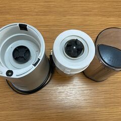 コンパクトミキサー　内容を最後まで読んでください！１月１０日までに宜野湾嘉数に取りに来れる方のみ　ドネーション歓迎の画像