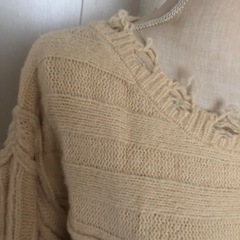 Kastane パッチワークダメージニット　セーターの画像
