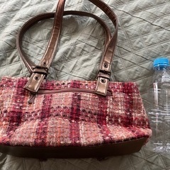 ハンドバッグ　チェック柄の画像