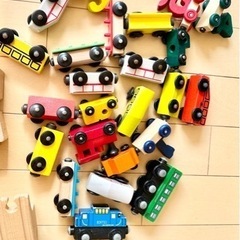 IKEA 列車 積み木セットの画像