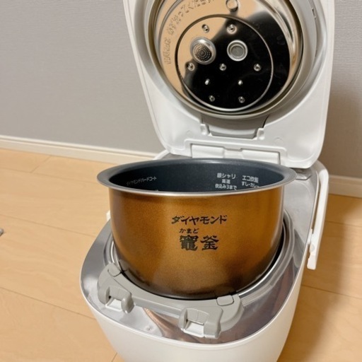 Panasonic 炊飯器 5.5合 SR-MPW100 ホワイト　