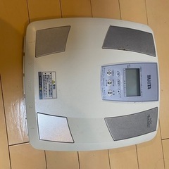 タニタ 体重計 取引中