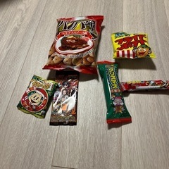 お菓子と雑貨の画像