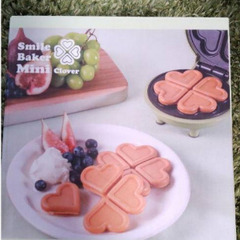 ワッフルメーカー　Smile Baker Mini / Clov...