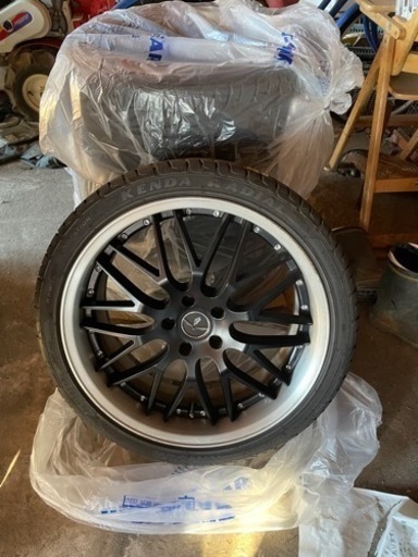 20インチタイヤ　RAYS BLACK FLEET V210