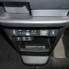 NWGN Custom,GLパッケージ。。４WDの画像