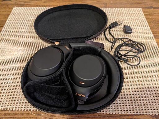 ヘッドフォン　SONY　WH-1000XM4