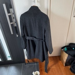 BUONA GIORNATA レディースコートの画像