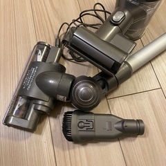 ダイソン　ハンディクリーナーの画像