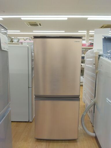 ★ジモティ割あり★ SHARP 冷蔵庫 137L 年式18年製 動作確認／クリーニング済み SJ1004