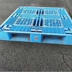 業務用プラスチックパレット