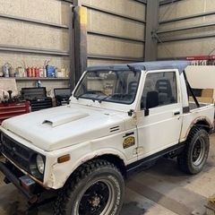 ジムニーホロ車