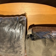 【無印良品】楕円こたつ小　ふとん、カーペット付の画像