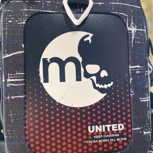 マズメレッドムーンライフジャケット