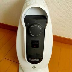 綺麗め🍭デロンギ オイルヒーターNJM0505の画像