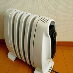 綺麗め🍭デロンギ オイルヒーターNJM0505の画像