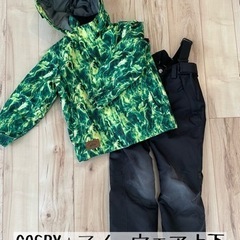 cosby⭐︎スノーウェア上下130の画像