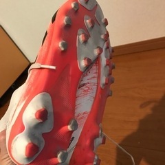 サッカースパイク　プレデター　24センチの画像