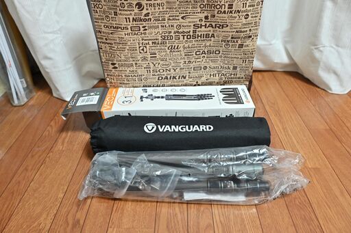 新品未使用　5.7→5.2万　VEO 3GO 265HCB　VANGUARD　ヴァンガード　　カーボン三脚　一眼レフ　トラベル三脚　1.42k
