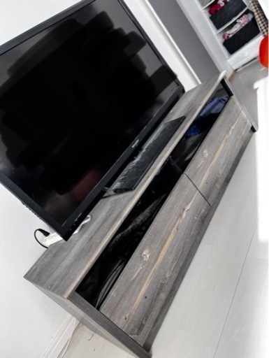 テレビ台