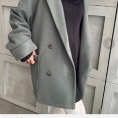 moment+ ピーコート グリーンの画像