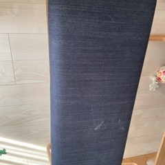 ダイニングテーブルの画像