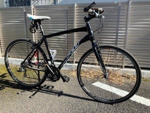 FELTクロスバイク　カスタム多数　要整備