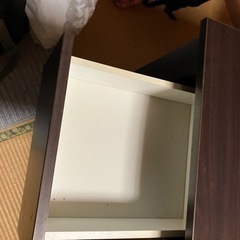 パソコンテーブルの画像
