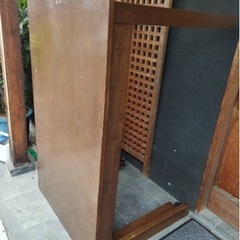 伸縮テーブルの画像