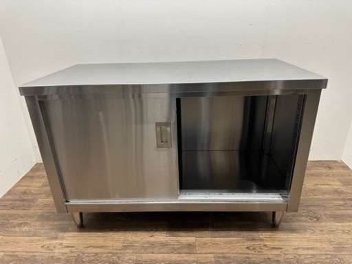 業務用　ステンレス　扉付き作業台　W１２００ｘD６００ｘＨ８００ｍｍ　店舗　飲食店　厨房　1