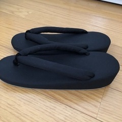 喪服の草履の画像