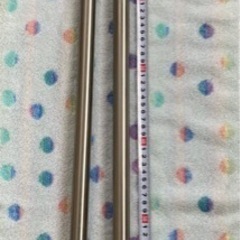 決まりました。突っ張り棒　2本