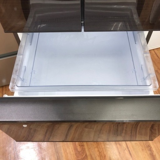 【店頭販売のみ】AQUAの5ドア冷蔵庫『AQR-SV42H』