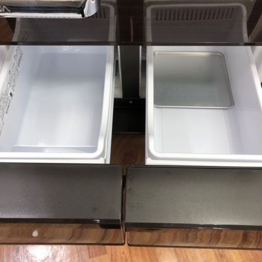 【店頭販売のみ】AQUAの5ドア冷蔵庫『AQR-SV42H』