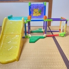 室内用ジャングルジム・滑り台　くまのプーさん