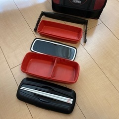 【中古】THERMOSお弁当箱の画像