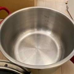 【お話し中です】ティファール 圧力鍋の画像