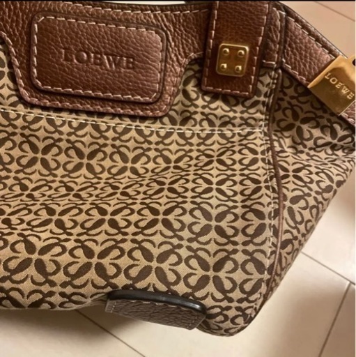 LOEWE  ロエベ ハンドバッグ