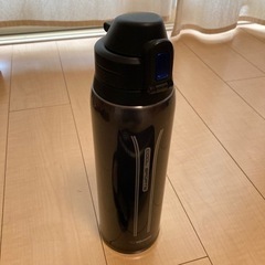 【中古】象印水筒1.5L 美品の画像