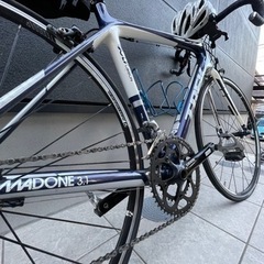 TREK Madone 3.1 トレック　カーボン
