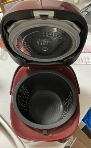 東芝 真空IHジャー炊飯器（5.5合炊き）2016年製