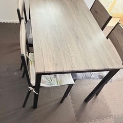 ダイニングテーブルセットの画像