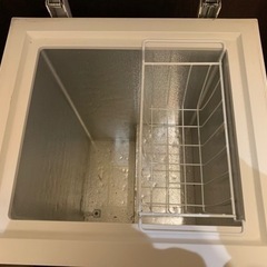 上開き冷凍庫の画像