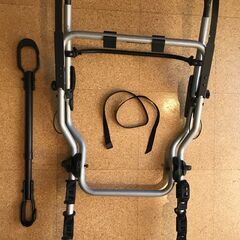 THULE ClipOn TH9104 リアドアマウント サイクルキャリア (3台用) +バイクフレームアダプター TH981付の画像