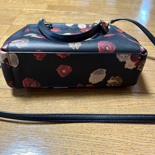 【決まりました！】COACHコーチ　ハンドバッグ　ショルダーバッグ　花柄