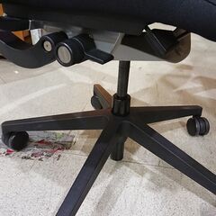 Steelcase｜Think chair｜スチールケース｜465A300｜シンクチェア②の画像